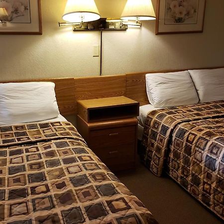 Hotel Skyview Swift Current Zewnętrze zdjęcie